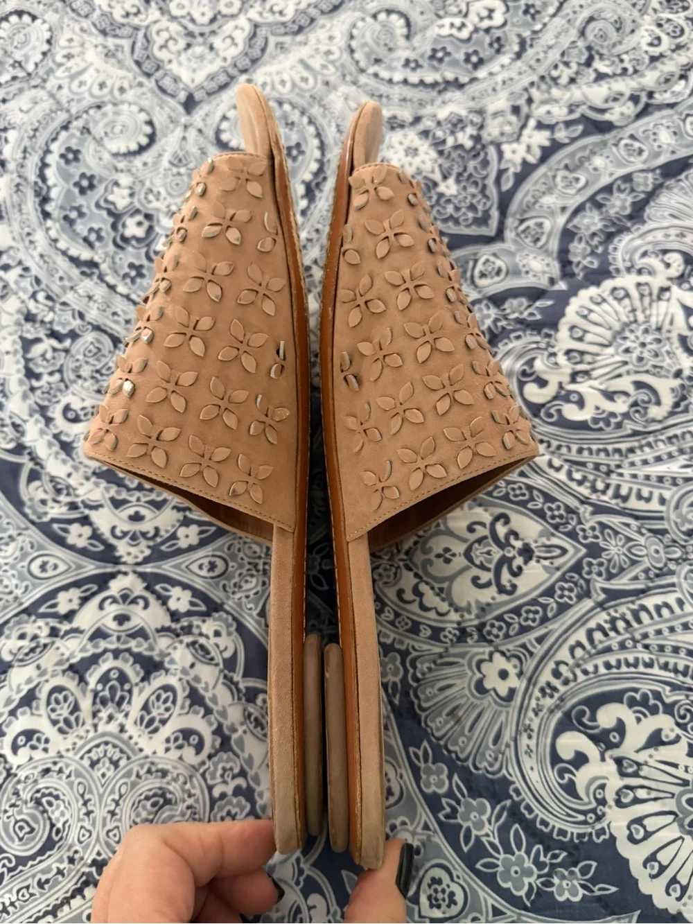 Alaia Tan Lasercut Flat Mules in size 40 - Picture 2 of 13